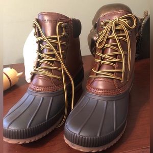 Tommy Hilfiger Colin mens boots NWT never worn
